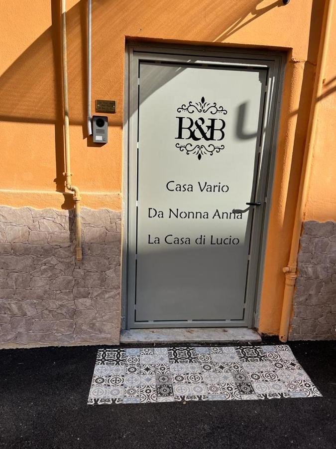 La Casa Di Lucio Napels